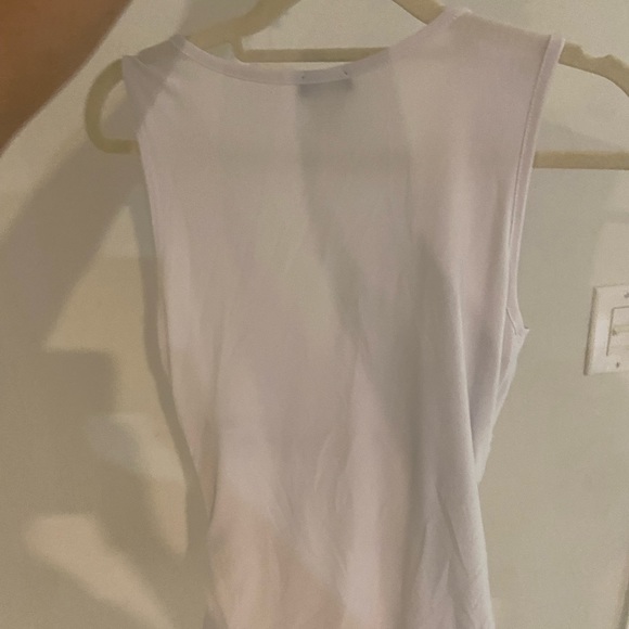 Perfect top - Picture 5 of 6